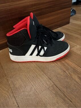Adidas sneaker